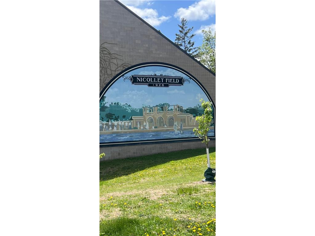 3852 Stevens Avenue Minneapolis MN 55409 7068623 image42