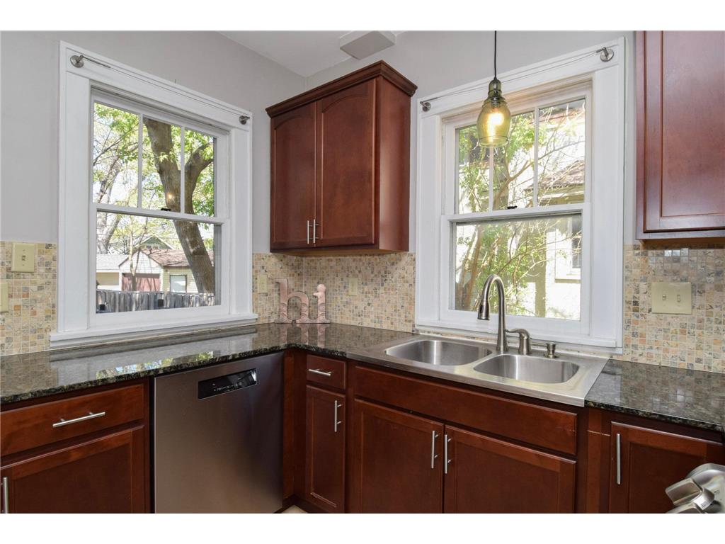 3852 Stevens Avenue Minneapolis MN 55409 7068623 image9