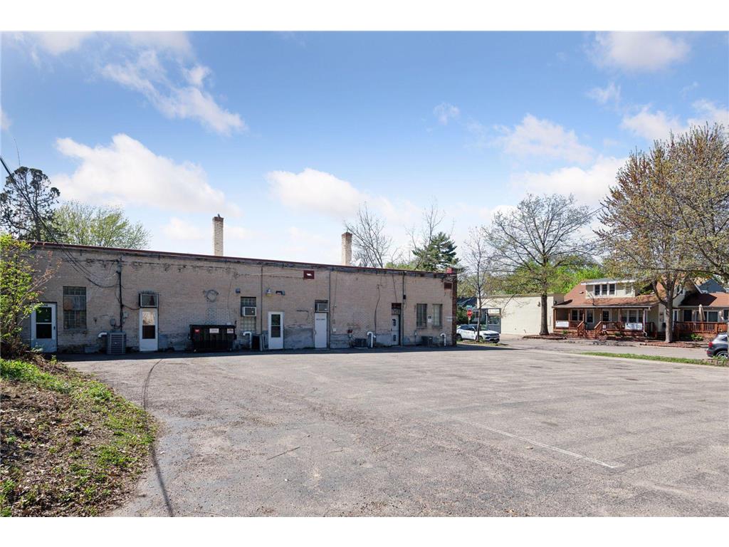 3854 Thomas Avenue N Minneapolis MN 55412 6705803 image15