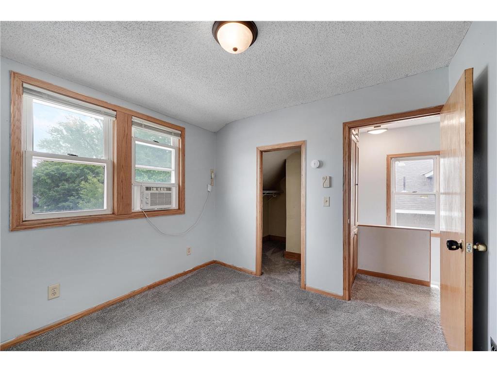 3855 Bryant Avenue N Minneapolis MN 55412 7088729 image15