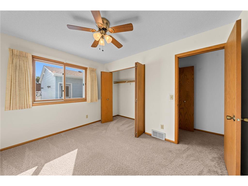 38558 Grand Avenue North Branch MN 55056 6793672 image16