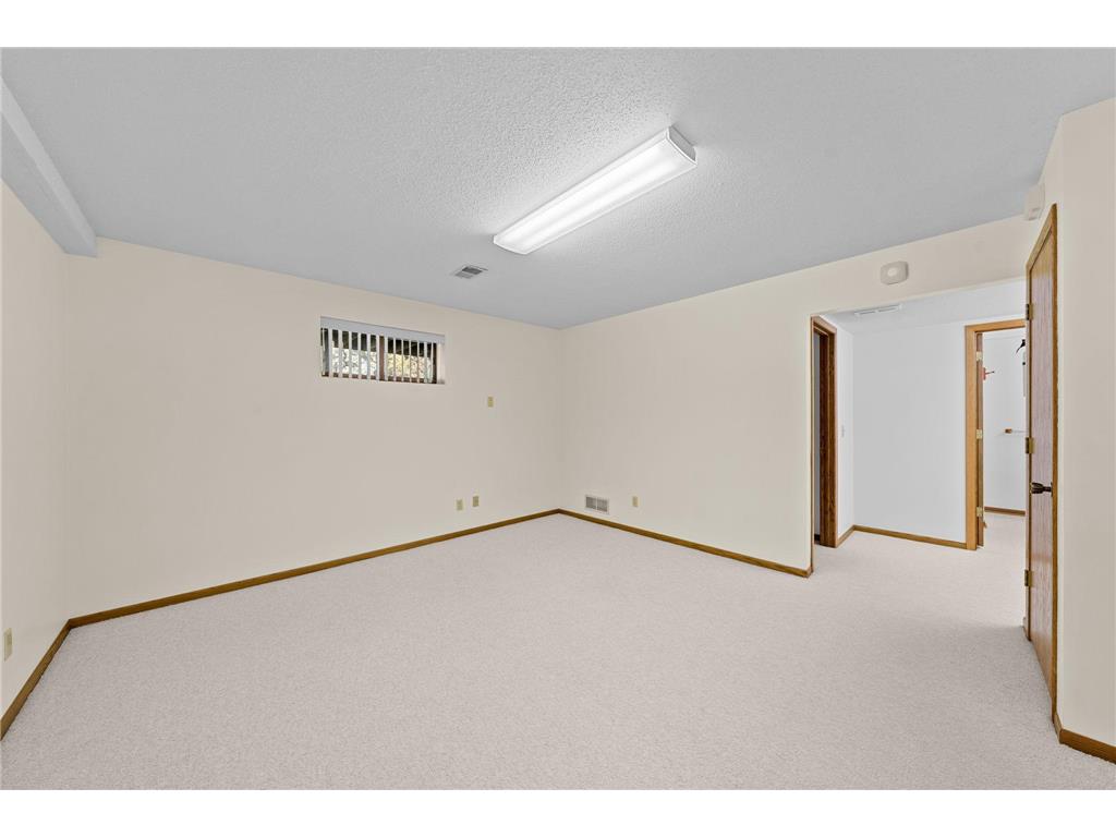 38558 Grand Avenue North Branch MN 55056 6793672 image23