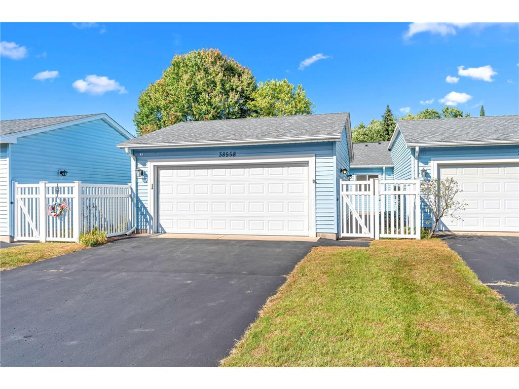 38558 Grand Avenue North Branch MN 55056 7023512 image1