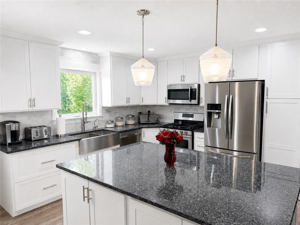 3856 Cinnabar Drive Eagan MN 55122 7110999 image2