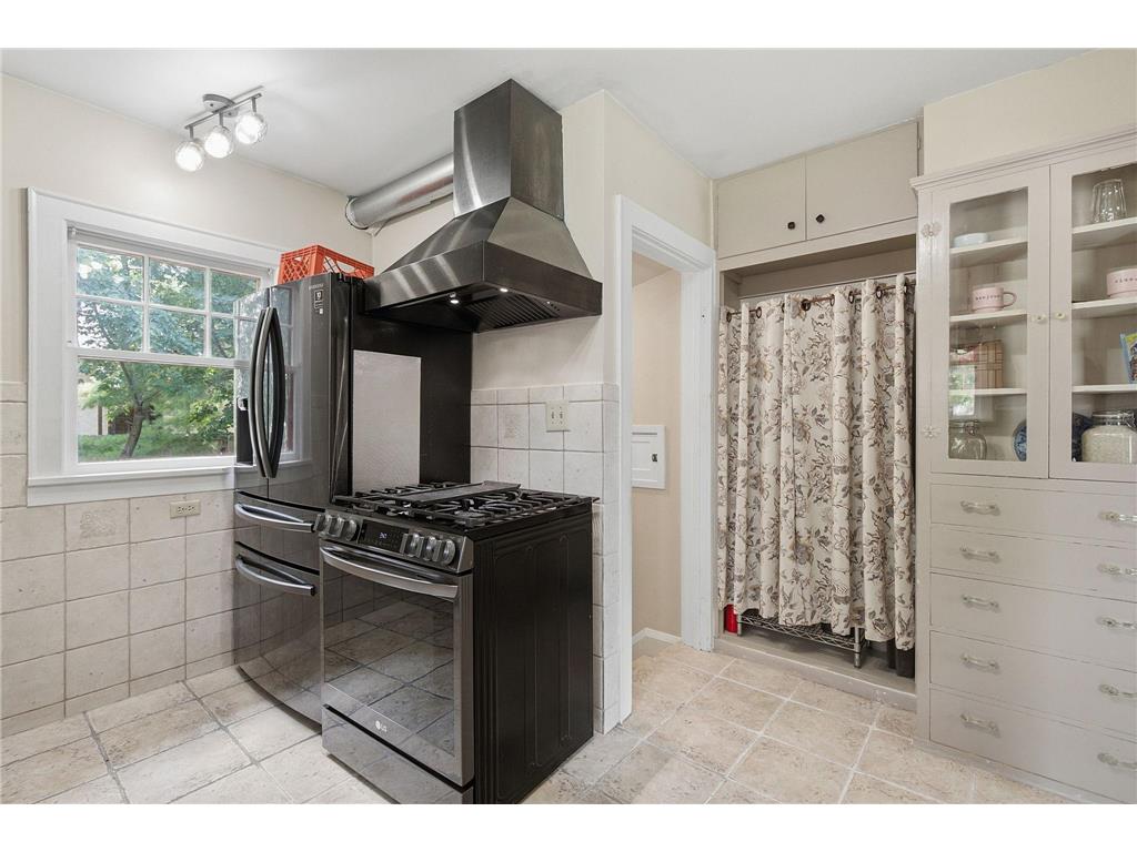 3856 Welcome Avenue N Robbinsdale MN 55422 7107656 image19