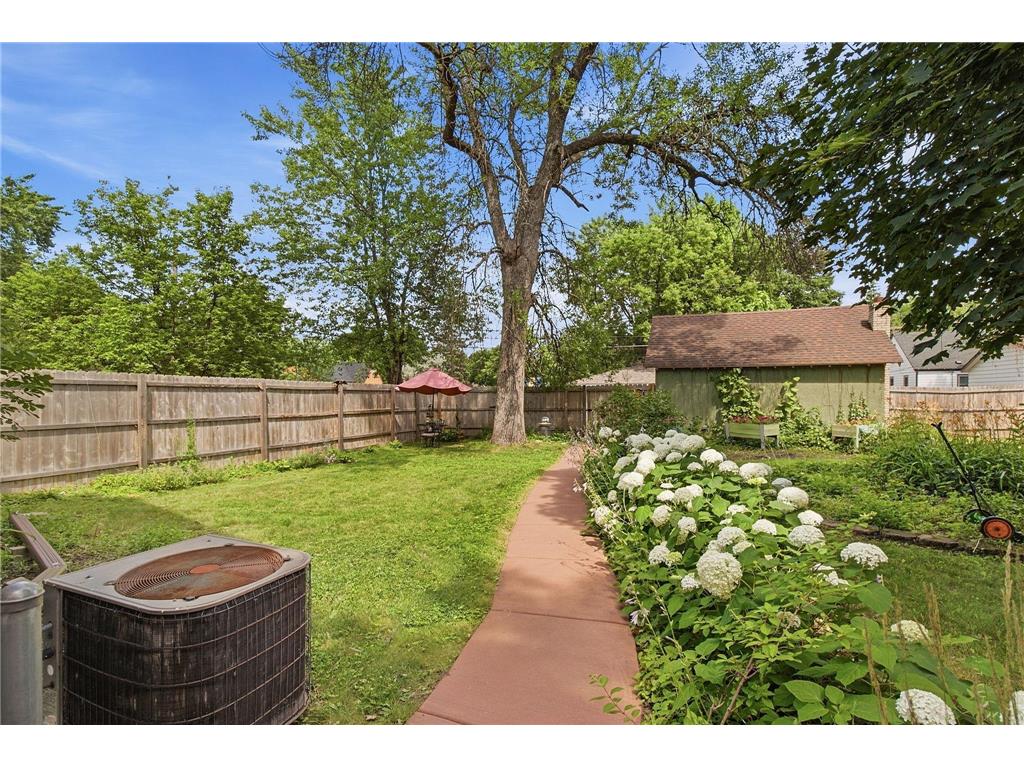 3856 Welcome Avenue N Robbinsdale MN 55422 7107656 image46