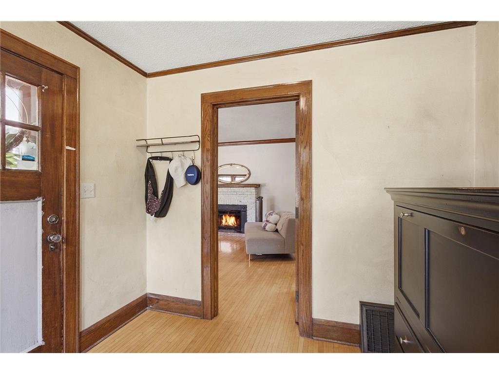 3856 Welcome Avenue N Robbinsdale MN 55422 7107656 image9