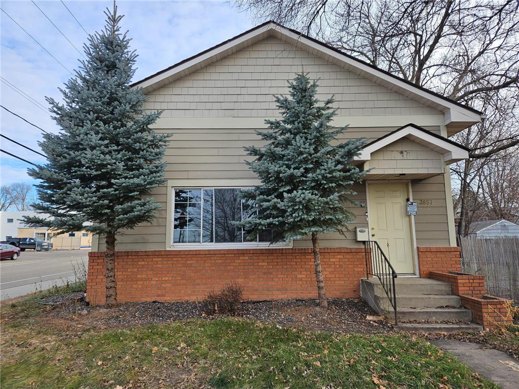 3857 Quincy Street NE Columbia Heights MN 55421 6467590 image1