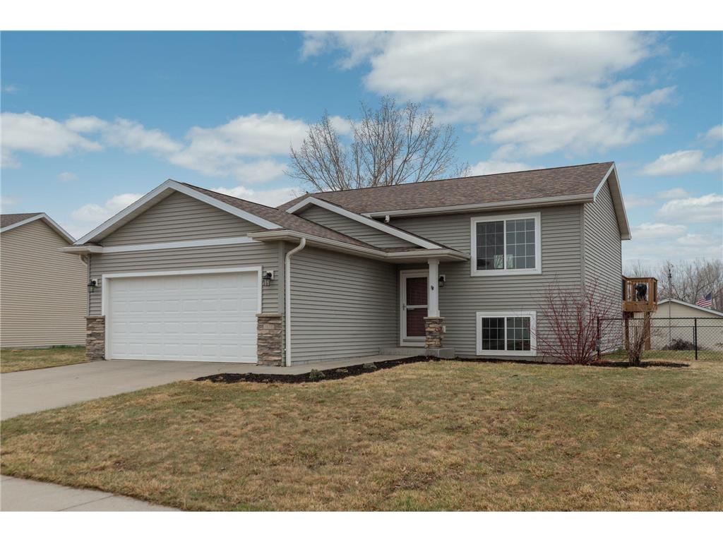 3858 Mcintosh Drive NW Rochester MN 55901 6703381 image1
