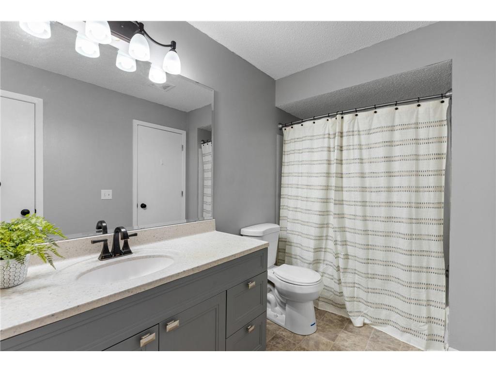 3859 Dolomite Drive Eagan MN 55122 7091017 image14