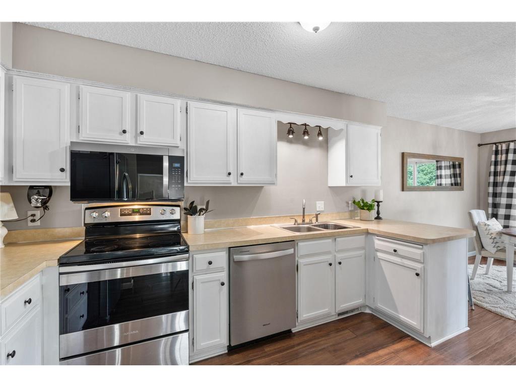 3859 Dolomite Drive Eagan MN 55122 7091017 image4