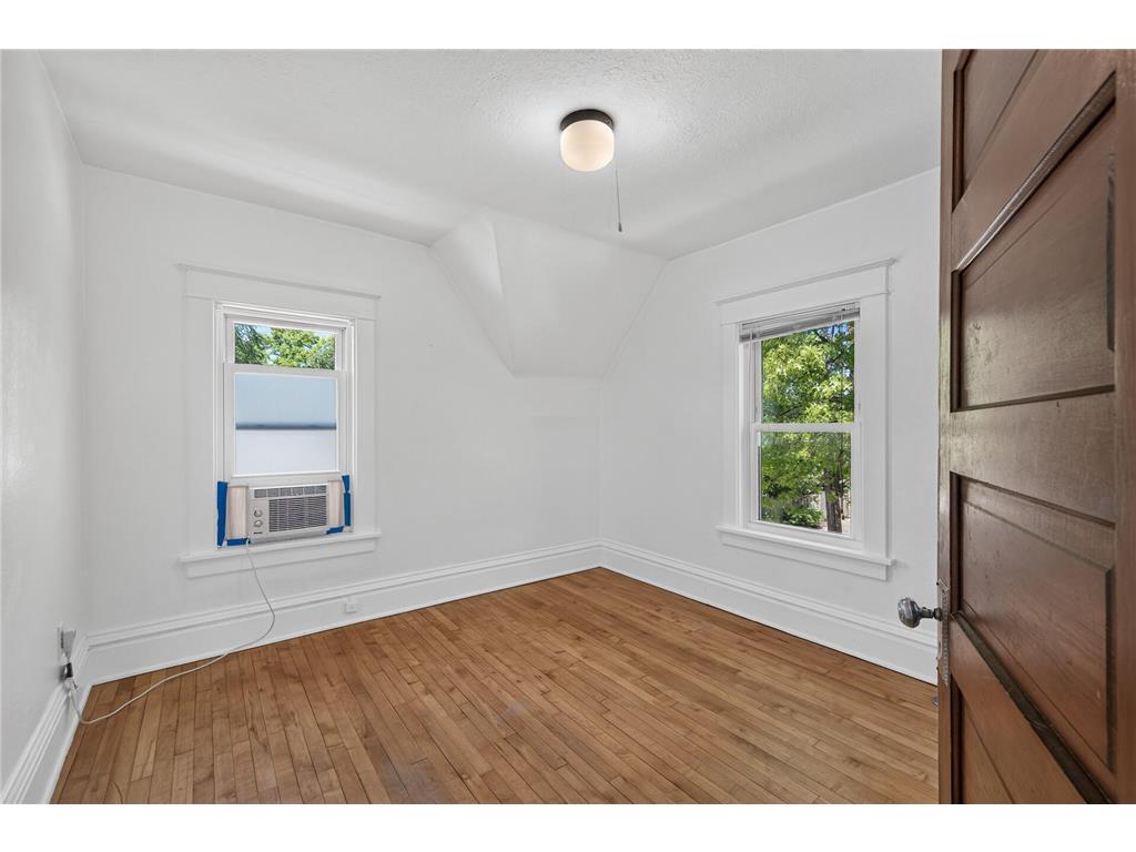 3859 Penn Avenue N Minneapolis MN 55412 7107710 image23