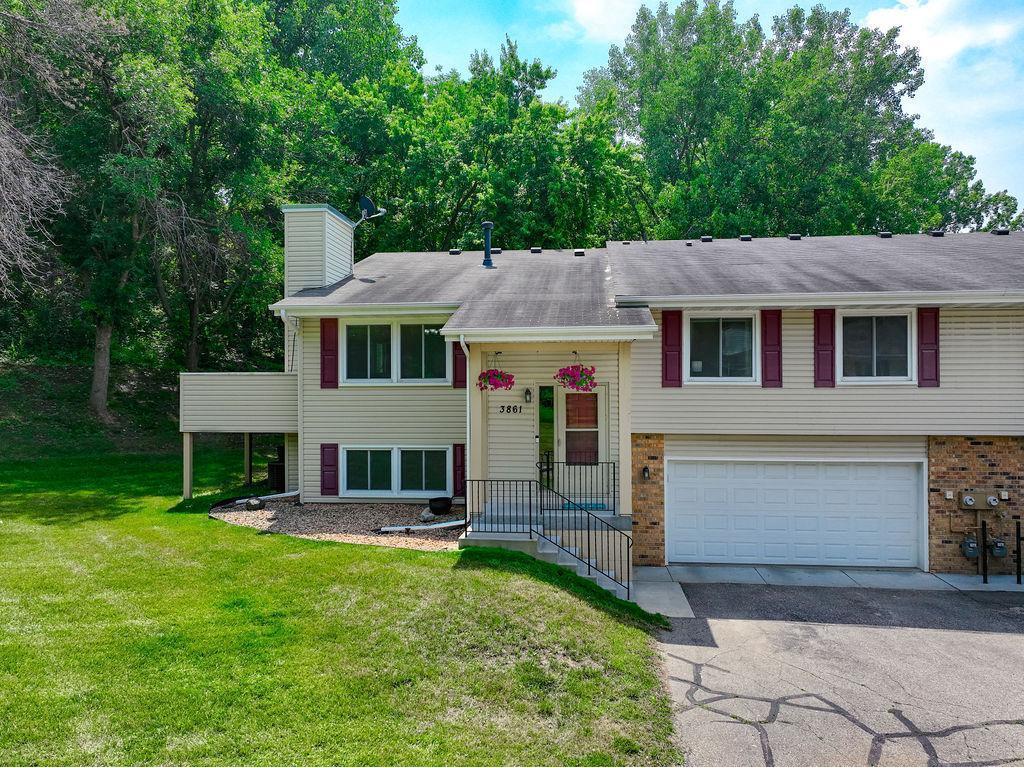 3861 Dolomite Drive, Eagan, MN 55122 MLS 6393756 Edina Realty