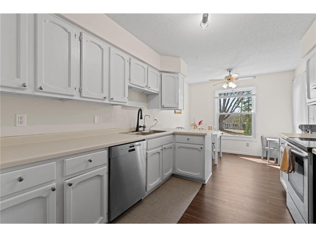 3861 Gold Point #B Eagan MN 55122 7037130 image16