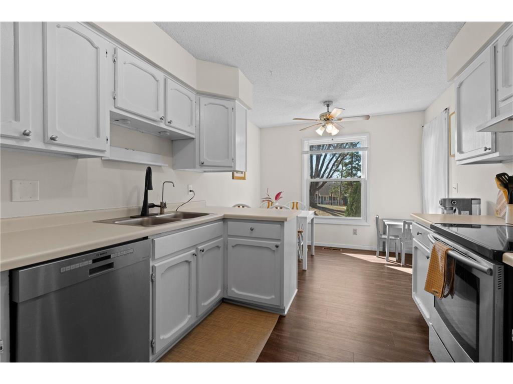 3861 Gold Point #B Eagan MN 55122 7037130 image18