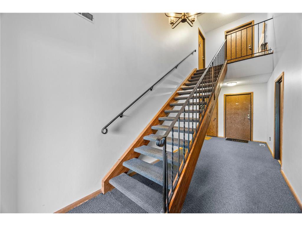 3861 Gold Point #B Eagan MN 55122 7037130 image48