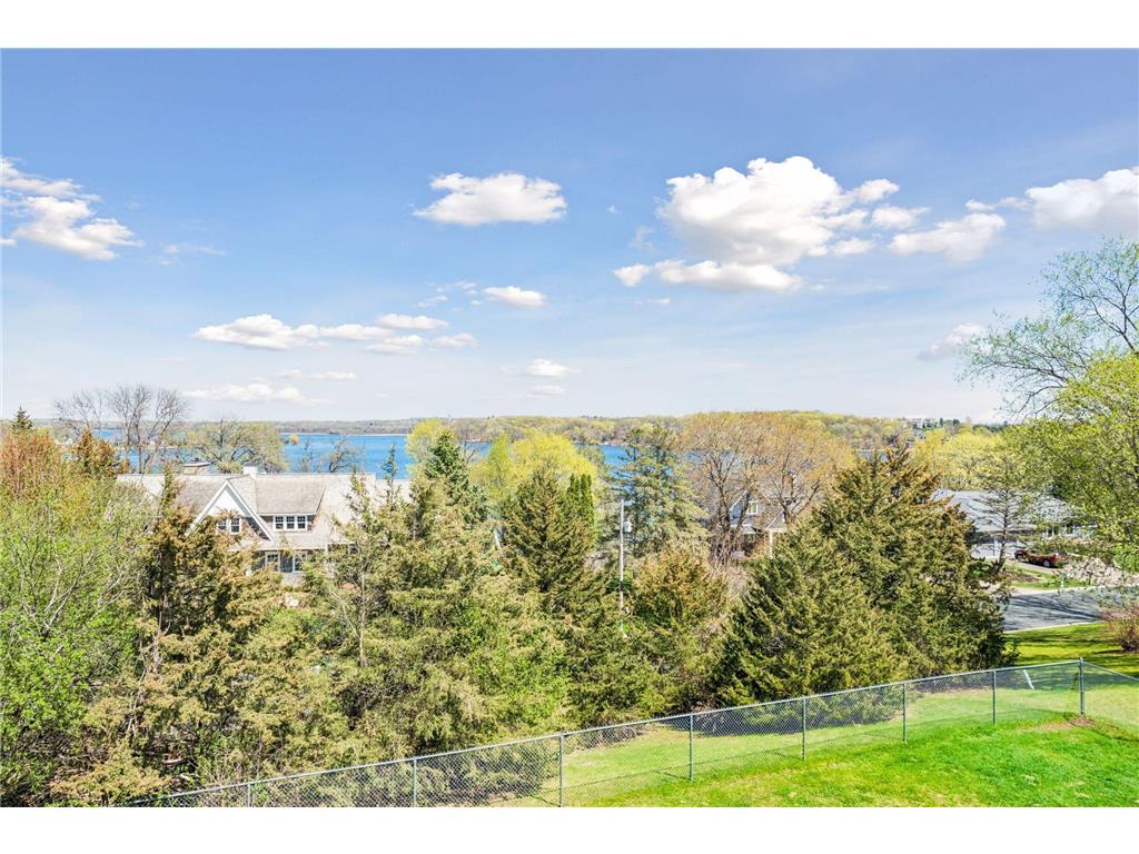 3861 Lone Cedar Lane Chanhassen MN 55318 - Minnewashta 7062446 image2