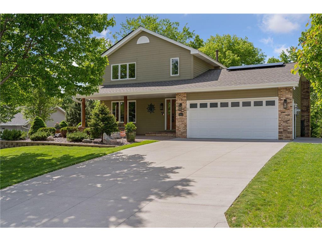 3861 Westbury Drive Eagan MN 55123 6709420 image1