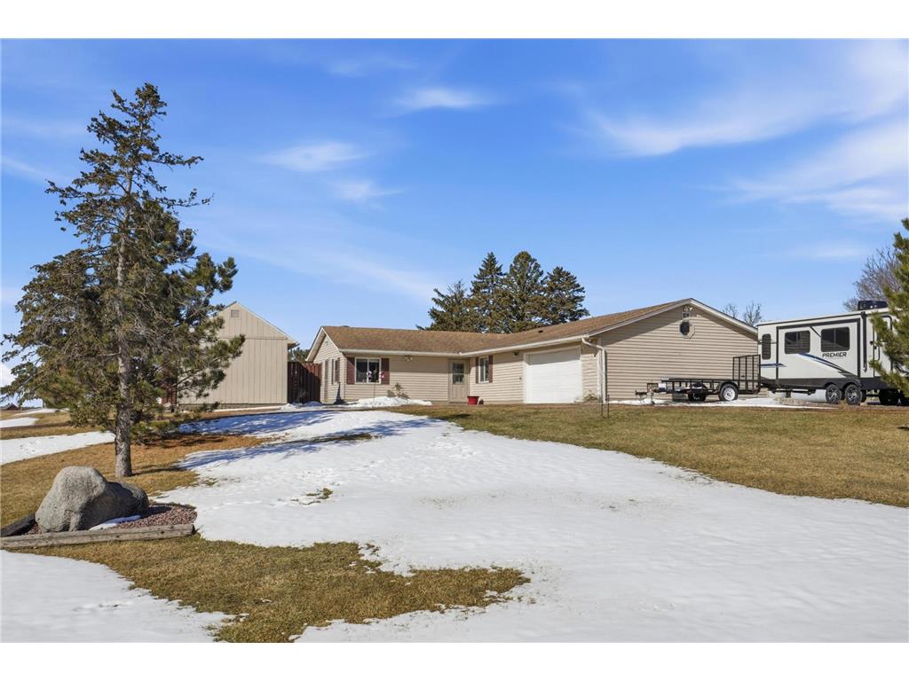 38630 Woodview Lane Le Center MN 56057 7006931 image1