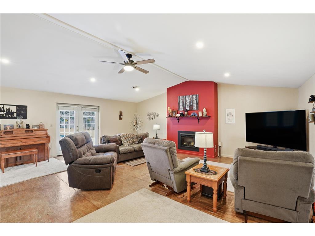 38630 Woodview Lane Le Center MN 56057 7006931 image13