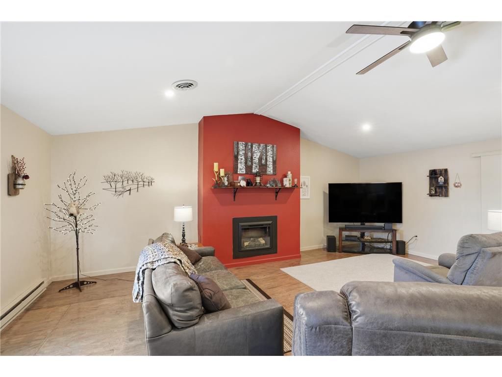 38630 Woodview Lane Le Center MN 56057 7006931 image14