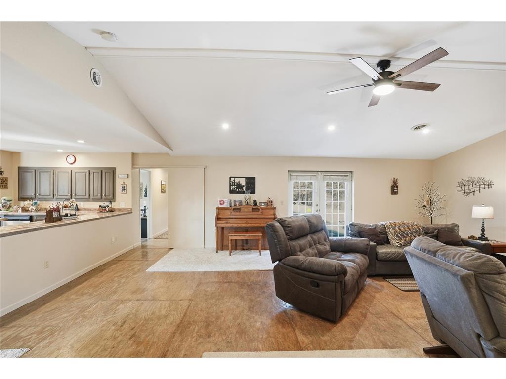 38630 Woodview Lane Le Center MN 56057 7006931 image15