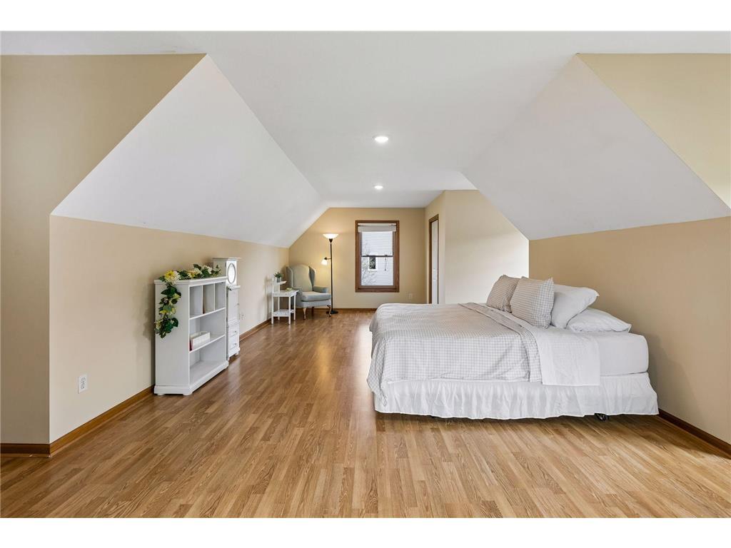 3865 N Ridge Drive Eagan MN 55123 6770627 image38