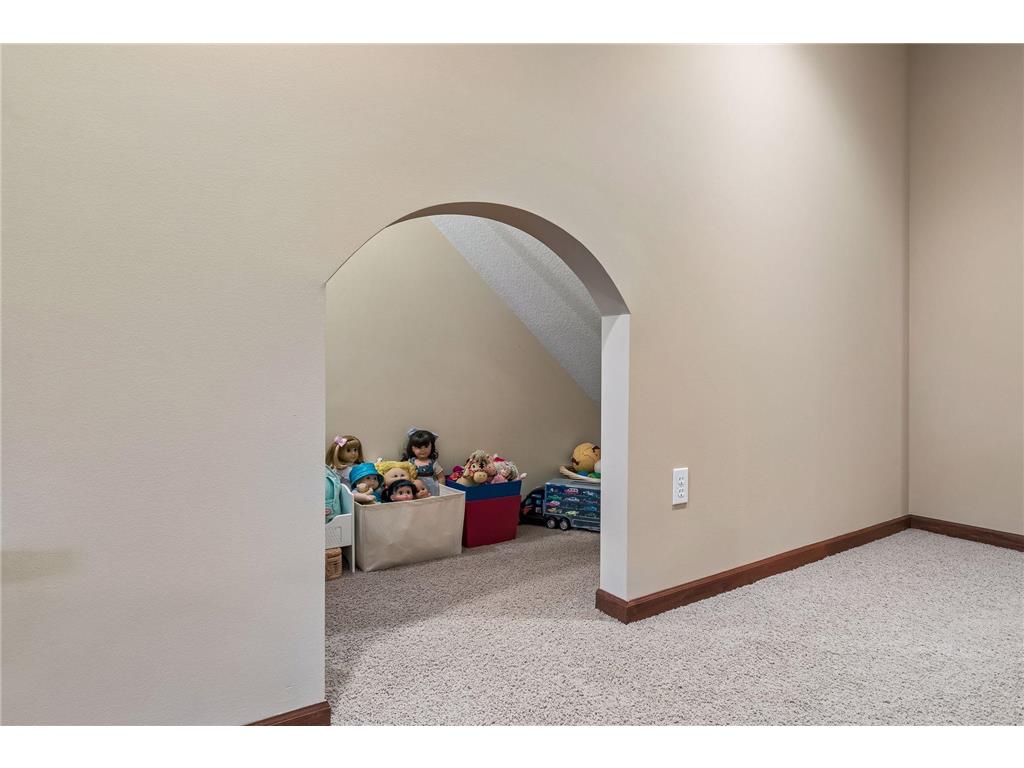 3865 N Ridge Drive Eagan MN 55123 6770627 image54