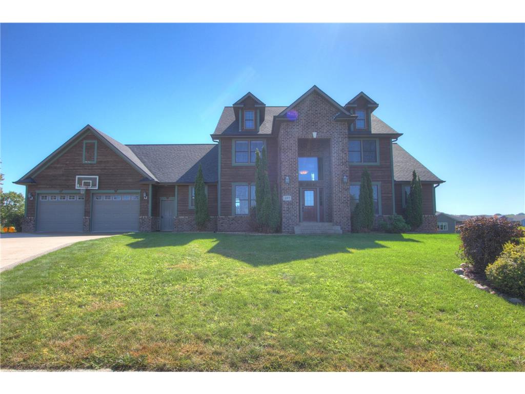 387 Crestview Court, Goodhue, MN, 55027 MLS 6261481 Edina Realty