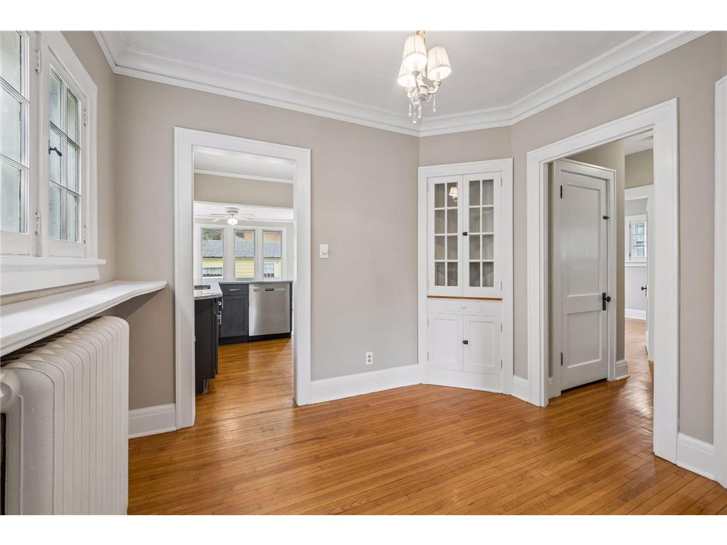387 Cretin Avenue S Saint Paul MN 55105 7090392 image12