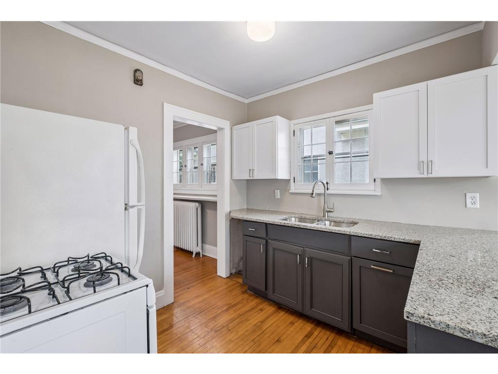 387 Cretin Avenue S Saint Paul MN 55105 7090392 image16