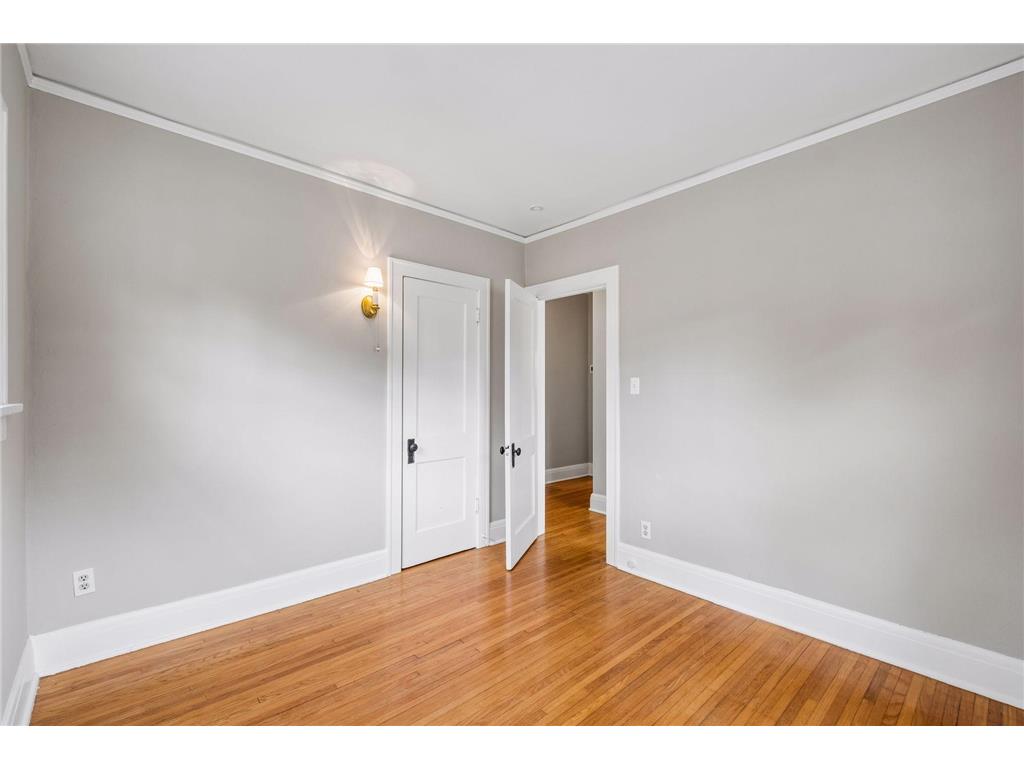 387 Cretin Avenue S Saint Paul MN 55105 7090392 image26