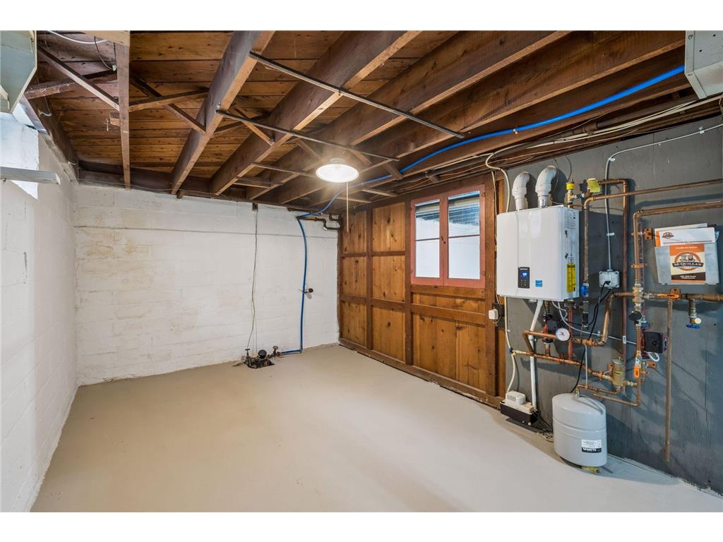 387 Cretin Avenue S Saint Paul MN 55105 7090392 image38