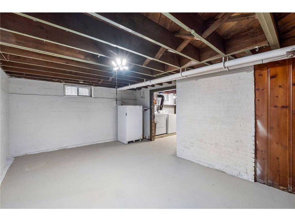 387 Cretin Avenue S Saint Paul MN 55105 7090392 image42