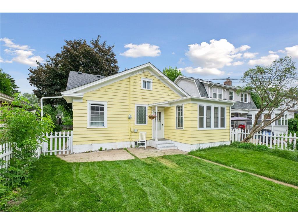 387 Cretin Avenue S Saint Paul MN 55105 7090392 image43