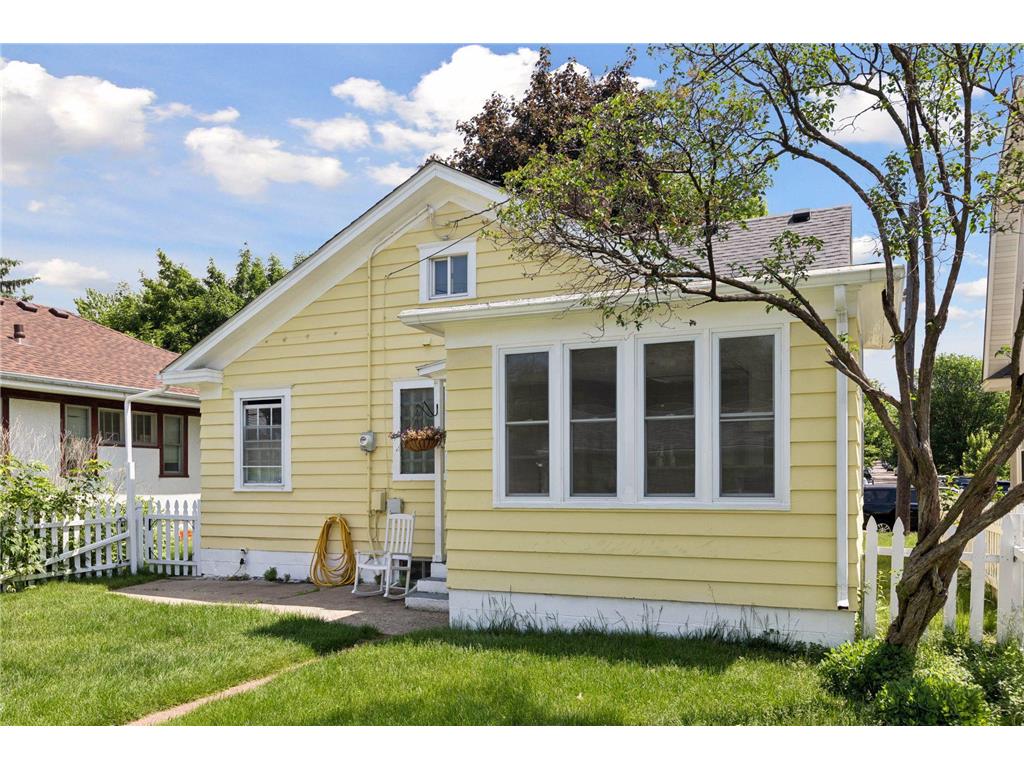 387 Cretin Avenue S Saint Paul MN 55105 7090392 image44