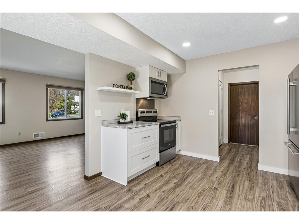 3873 Dolomite Drive Eagan MN 55122 6823481 image4