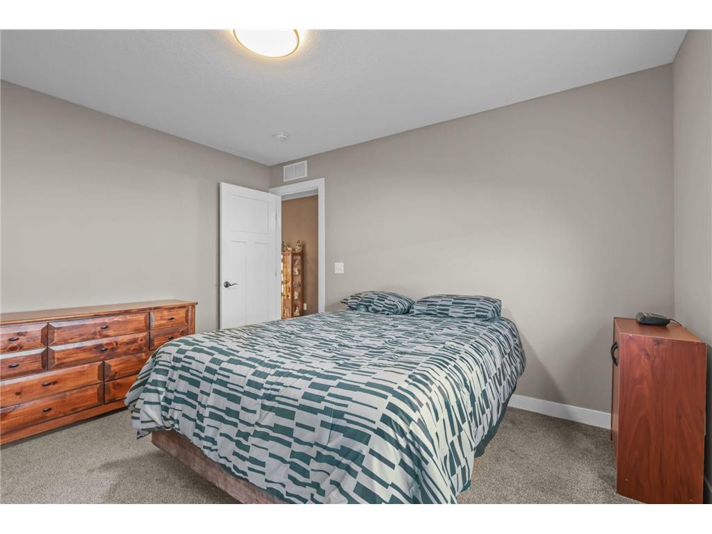 38768 Maple Court North Branch MN 55056 7070554 image23