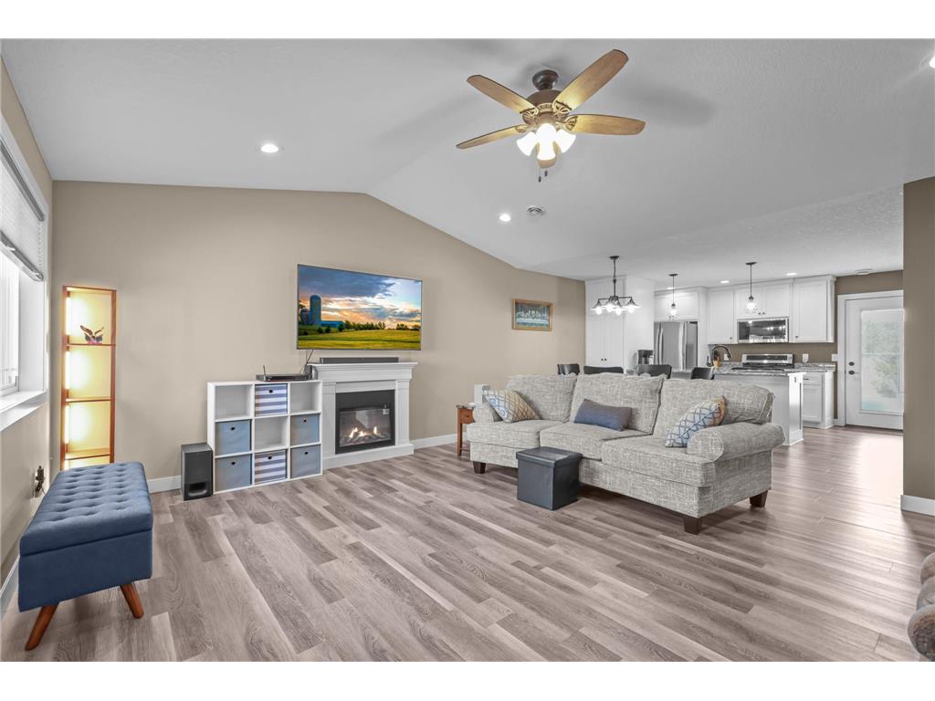 38768 Maple Court North Branch MN 55056 7070554 image4