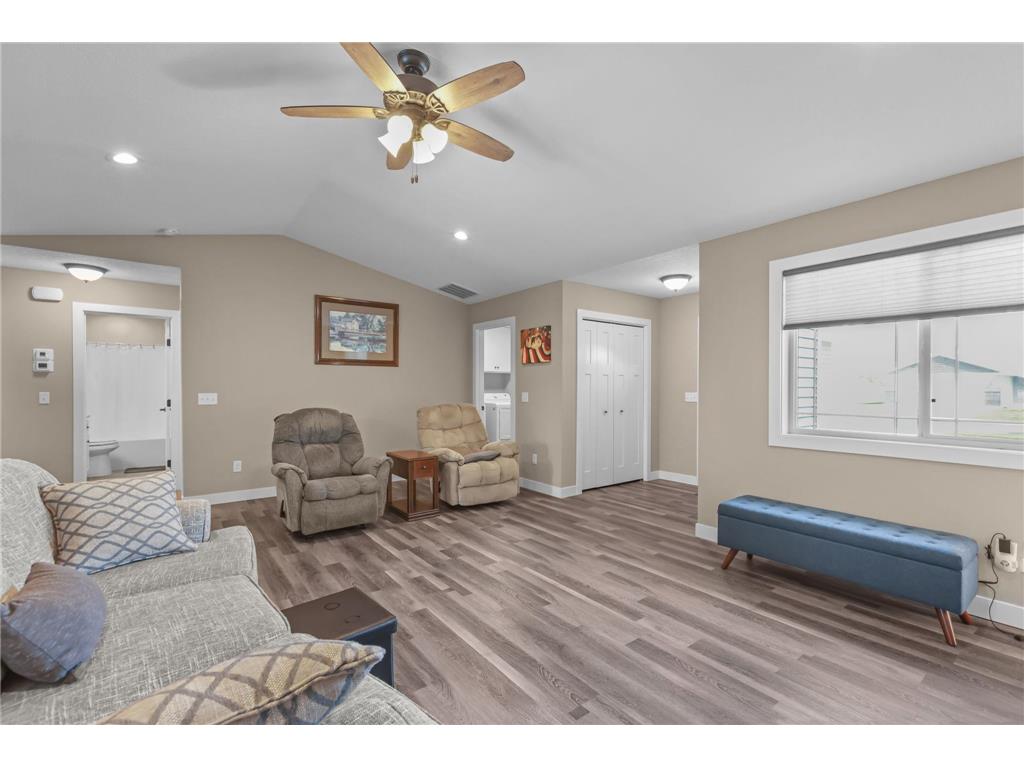 38768 Maple Court North Branch MN 55056 7070554 image6