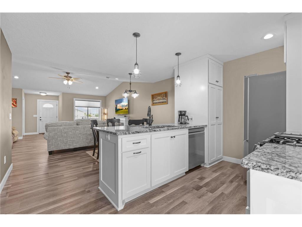 38768 Maple Court North Branch MN 55056 7070554 image9