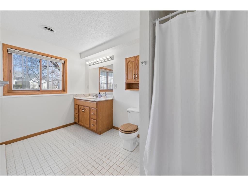 3877 Kennet Circle Eagan MN 55123 7058493 image26