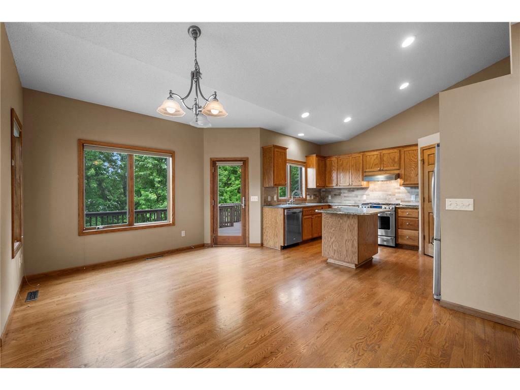 3878 Arlington Drive Woodbury MN 55129 7090101 image14
