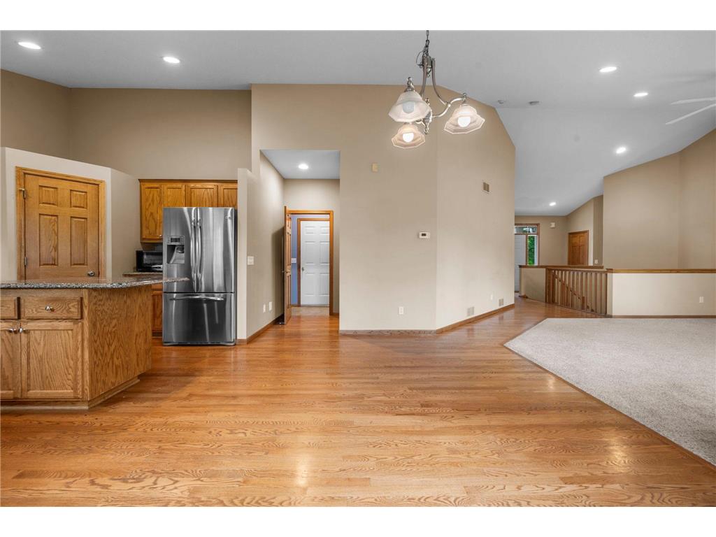 3878 Arlington Drive Woodbury MN 55129 7090101 image18