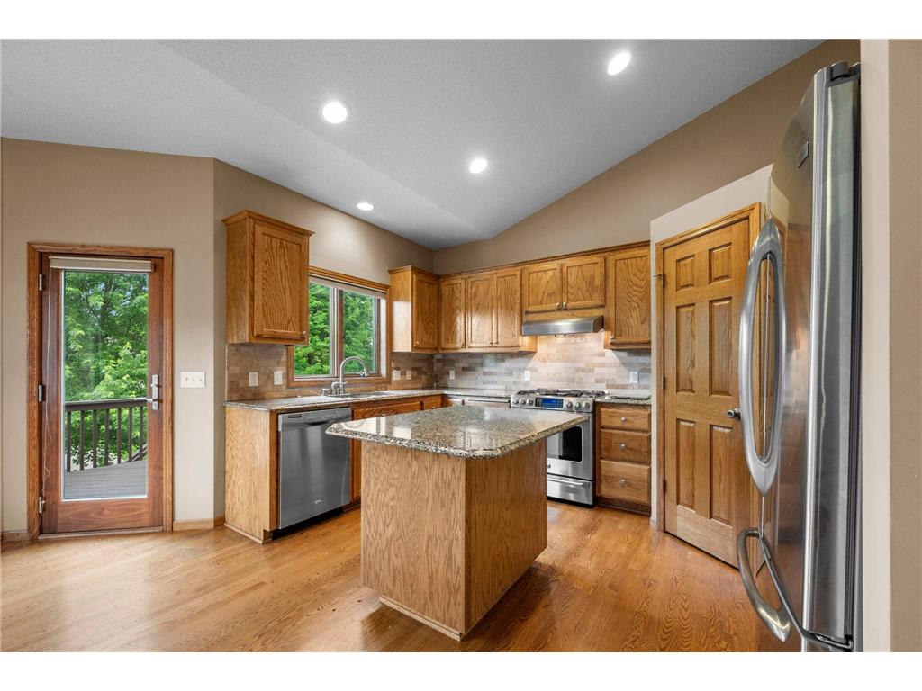 3878 Arlington Drive Woodbury MN 55129 7090101 image20