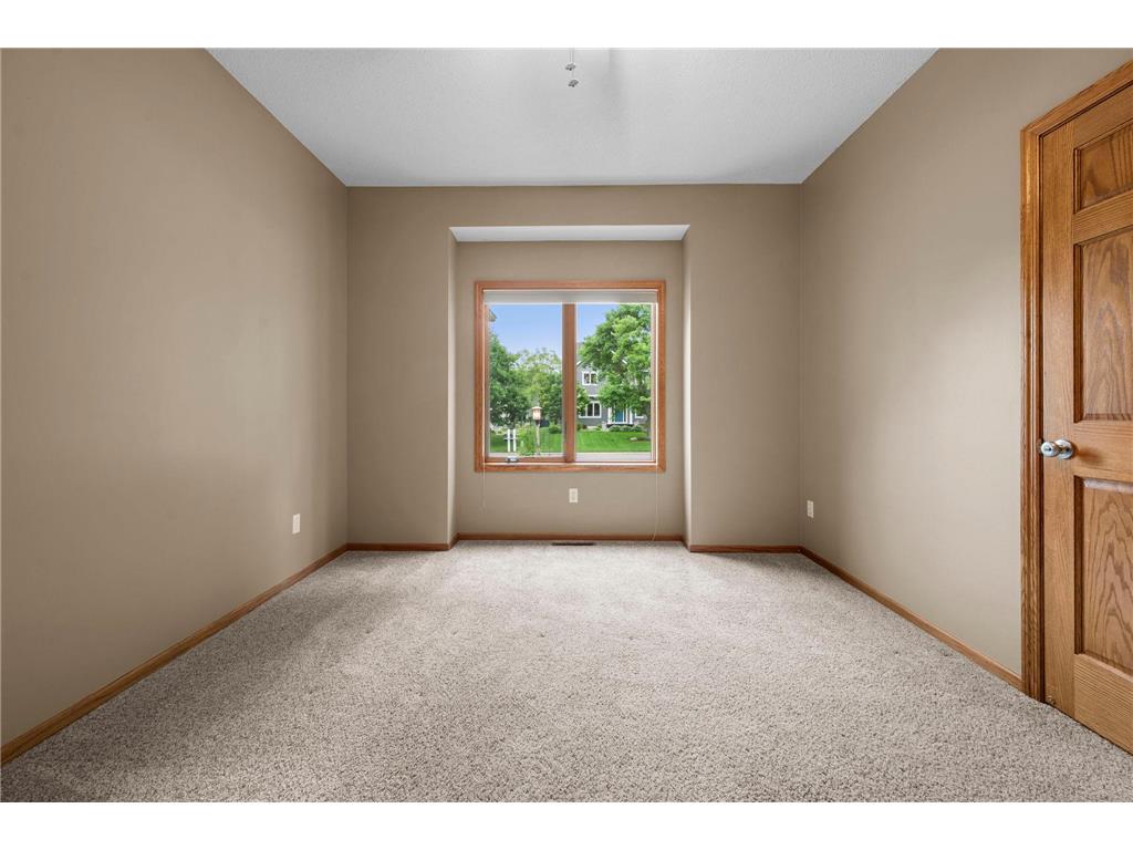3878 Arlington Drive Woodbury MN 55129 7090101 image31