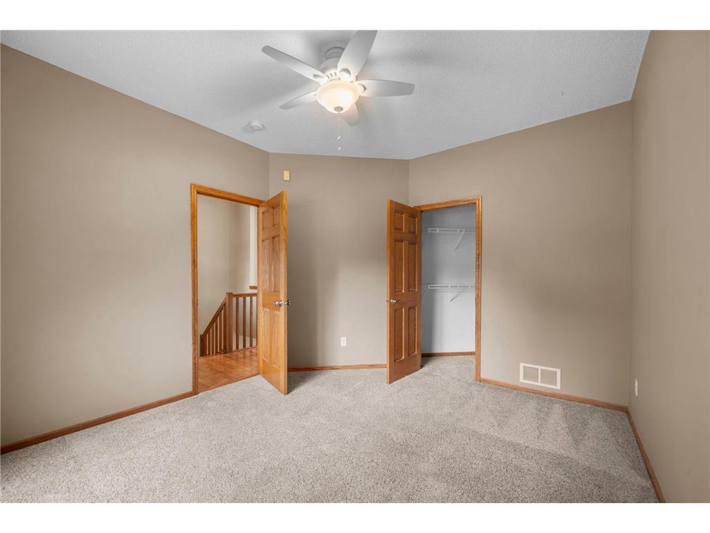 3878 Arlington Drive Woodbury MN 55129 7090101 image32