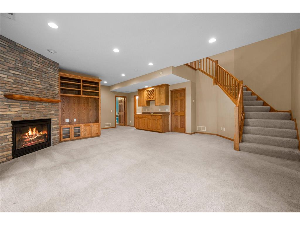 3878 Arlington Drive Woodbury MN 55129 7090101 image44