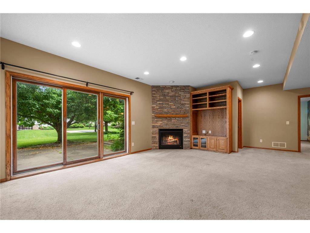 3878 Arlington Drive Woodbury MN 55129 7090101 image46