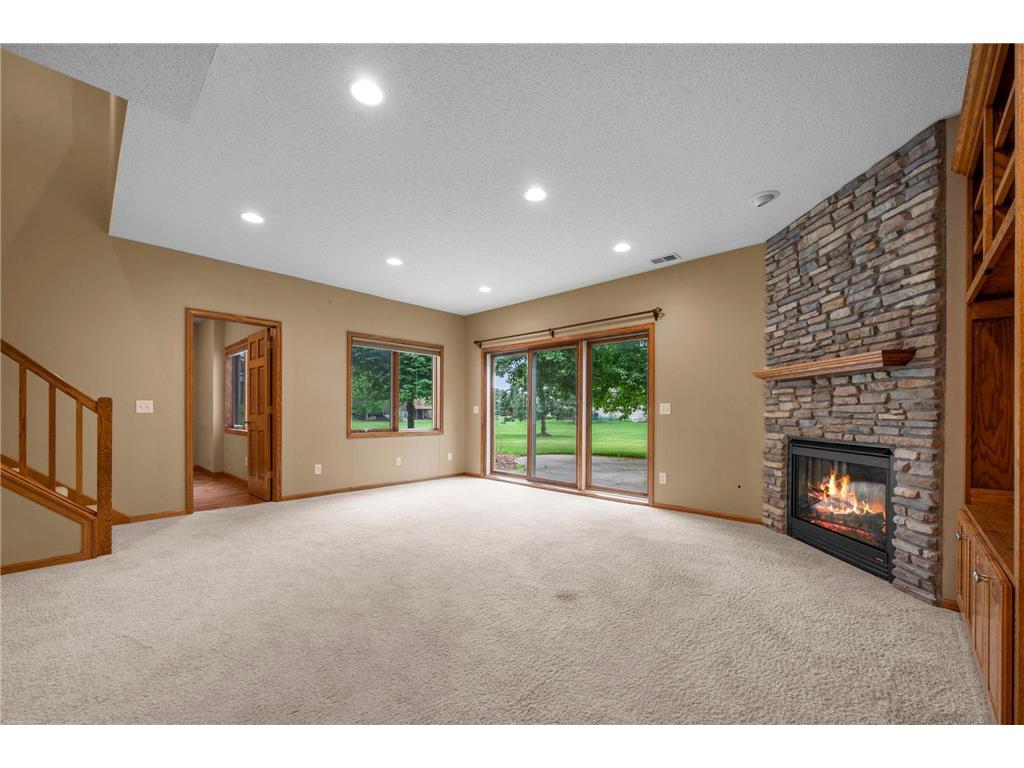 3878 Arlington Drive Woodbury MN 55129 7090101 image48